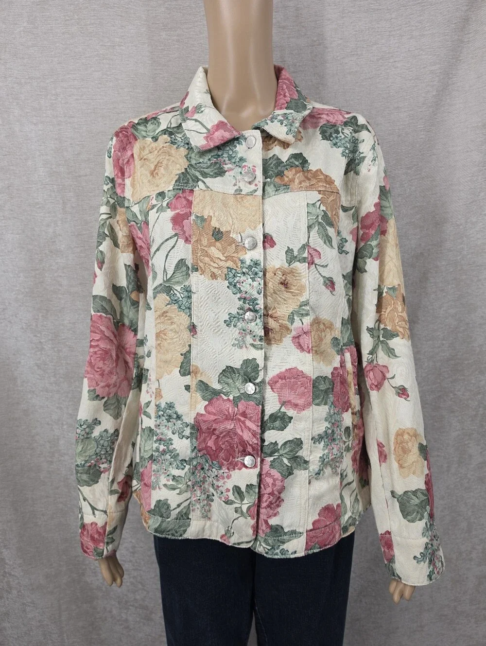 Cervelle Vintage Floral Jacquard Women’s Jacket & Cropped Jeans Matching Set